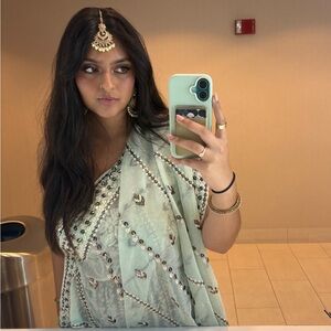 Meet your Posher, Arianna